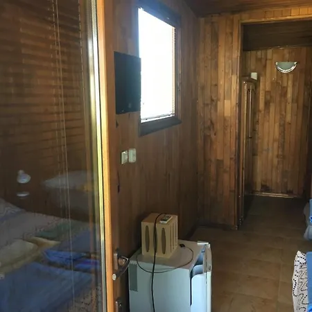 дървени къщички - лион Sinemorec