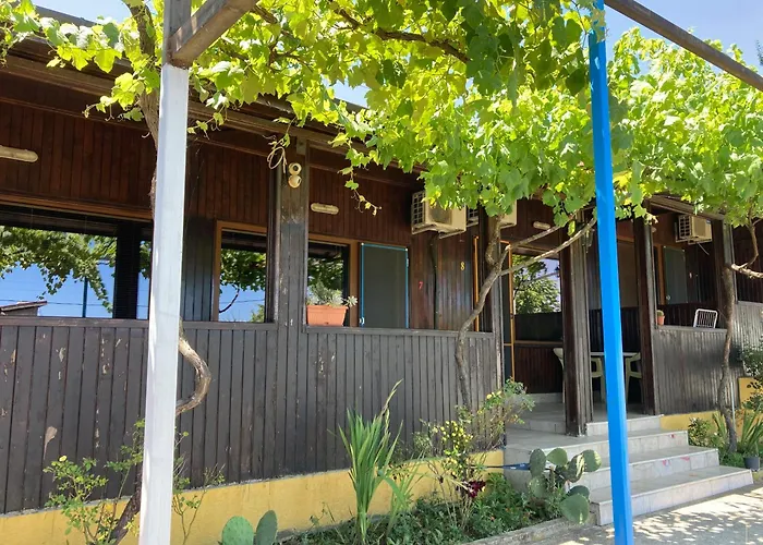 Ваканционна къща дървени къщички - лион *