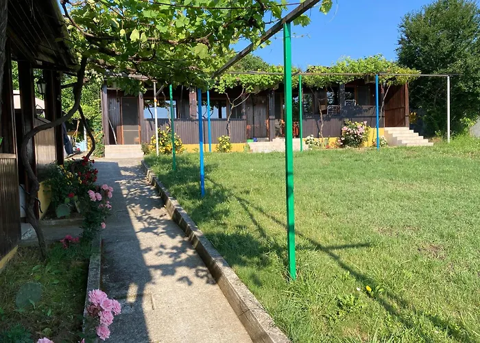 дървени къщички - лион