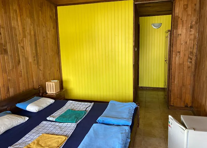 дървени къщички - лион * Sinemoretz